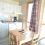 Du O Des Bluches مكان تخييم