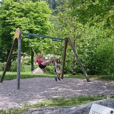 Du Des Bluches Campingplatz 3*