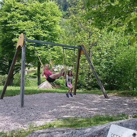 Du O Des Bluches Kemping 3*